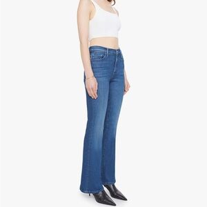 MOTHER Weekender Flare Jeans 26 NWT Nip It In The Butt